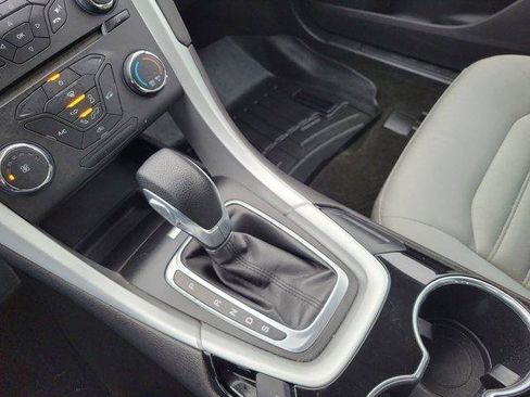 Used 2015 Ford Fusion S image 24