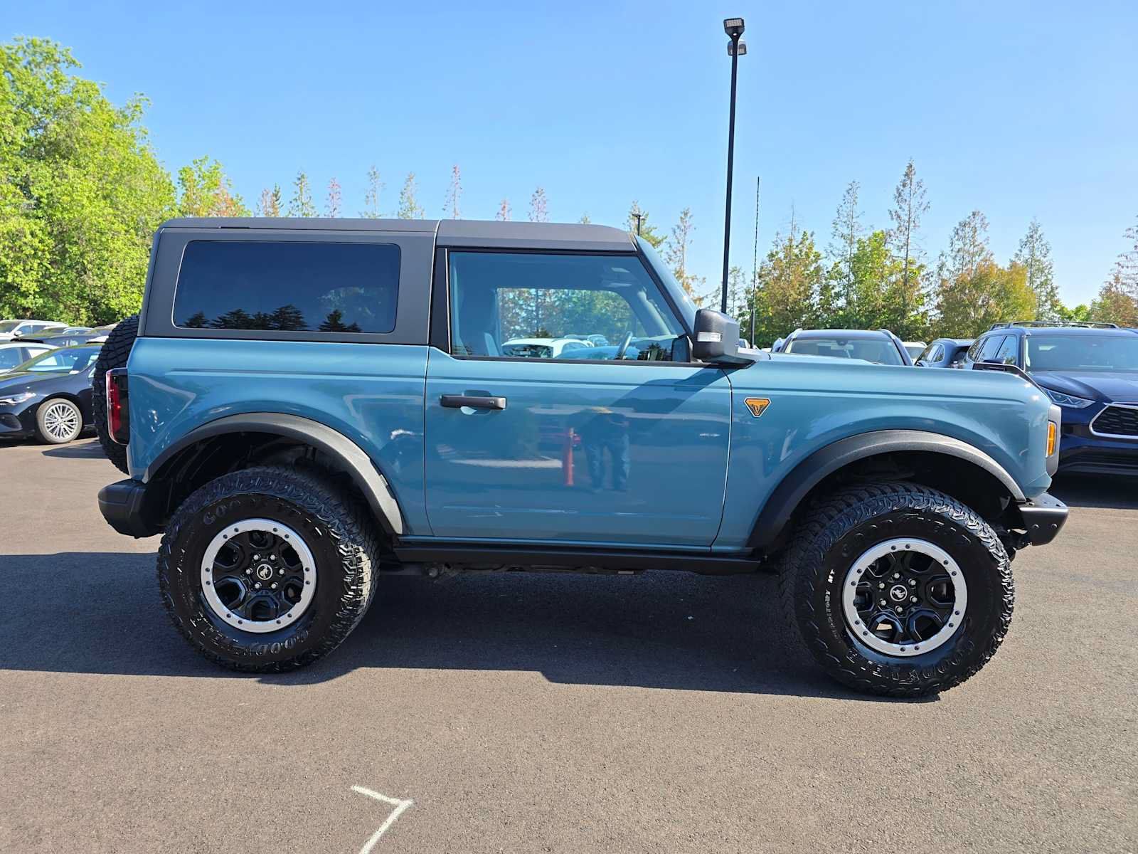Used 2022 Ford Bronco Badlands AWD/4WD image 3