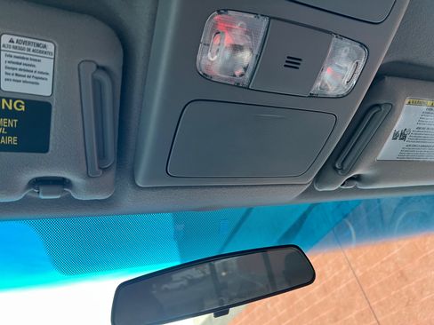 Used 2015 Toyota Tacoma 4x4 Double Cab w/ TRD Sport Package image 22