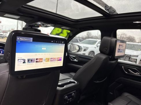 Used 2024 Chevrolet Tahoe RST w/ Sport Performance Package image 21