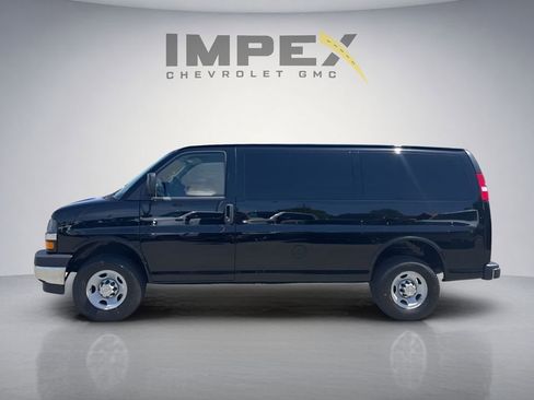 New 2026 Chevrolet Express 2500 RWD image 2