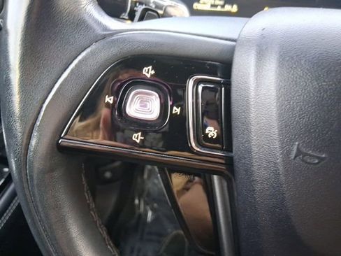 Used 2021 Lincoln Corsair Reserve w/ Equipment Group 201A image 19