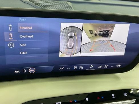 Used 2025 Buick Enclave Avenir w/ Super Cruise Package AWD/4WD image 14