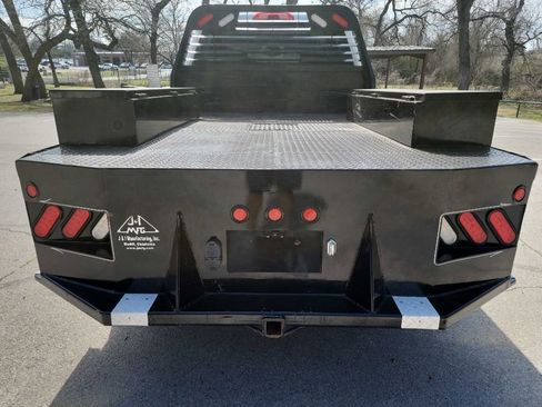 Used 2017 GMC Sierra 3500 SLT w/ Duramax Plus Package image 6