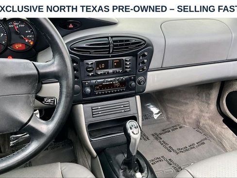 Used 2000 Porsche Boxster RWD image 9