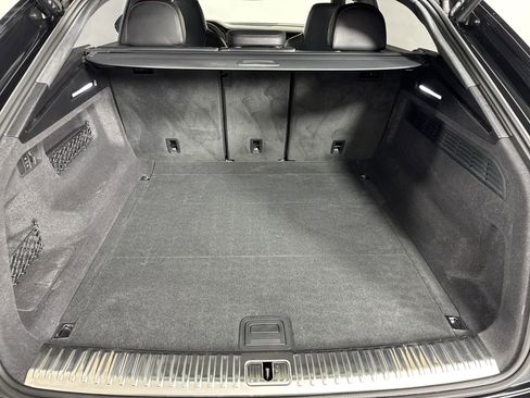 Certified 2025 Audi RS Q8 performance w/ Matte Carbon Package AWD/4WD image 35