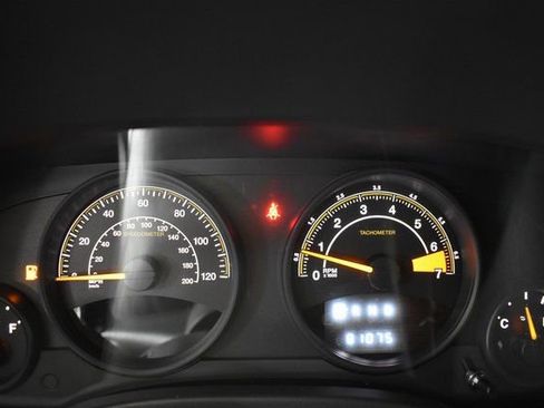 Used 2017 Jeep Patriot Latitude image 18