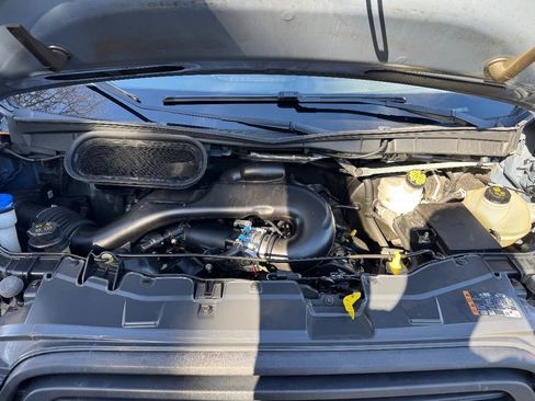 Used 2019 Ford Transit 250 148 High Roof Extended image 15