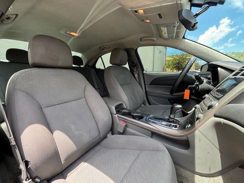 Used 2013 Chevrolet Malibu LS image 15