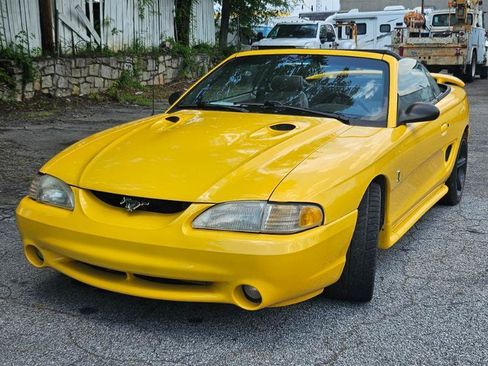 Used 1998 Ford Mustang Cobra RWD image 17