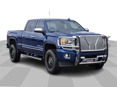 Used 2017 GMC Sierra 2500 Denali w/ Suspension Package, Off-Road