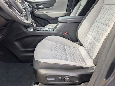 Used 2022 Chevrolet Equinox LT image 7