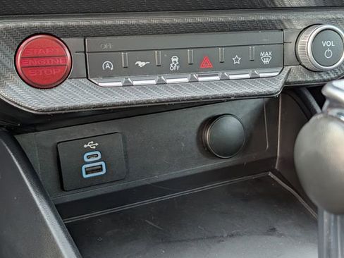 Used 2024 Ford Mustang Coupe image 15