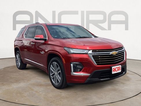 Used 2023 Chevrolet Traverse High Country AWD/4WD image 5