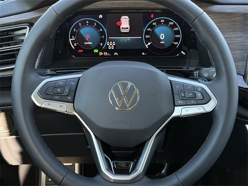 New 2026 Volkswagen Atlas SEL Premium R-Line image 10