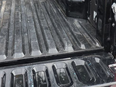 Used 2023 Ford Maverick XLT w/ Black Appearance Package FWD image 9