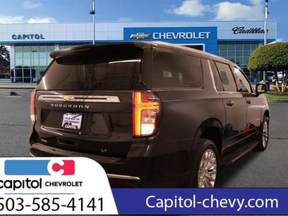 Used 2024 Chevrolet Suburban LT w/ Luxury Package