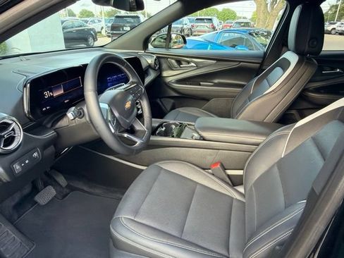 Used 2024 Chevrolet Blazer EV LT AWD/4WD image 7
