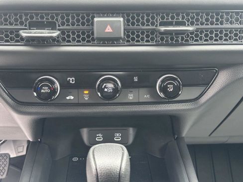 New 2026 Honda HR-V LX image 20