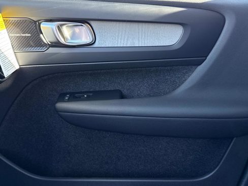 New 2026 Volvo XC40 B5 Ultra w/ Climate Package image 21