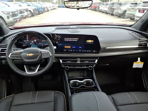 New 2026 Chevrolet Traverse High Country w/ LPO, Floor Liner Package image 10