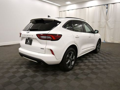 Used 2024 Ford Escape ST-Line Select AWD/4WD image 8