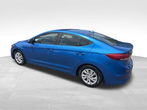 Used 2017 Hyundai Elantra SE FWD image 26