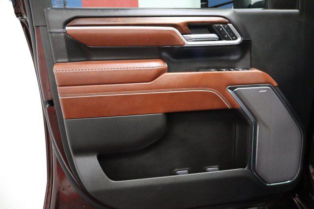 Used 2024 GMC Sierra 2500 Denali Ultimate AWD/4WD image 38