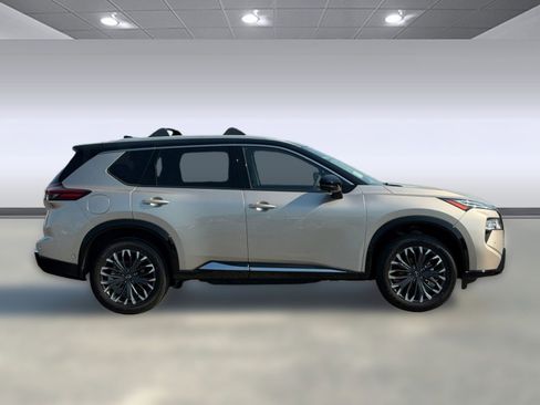 New 2026 Nissan Rogue Platinum AWD/4WD image 8