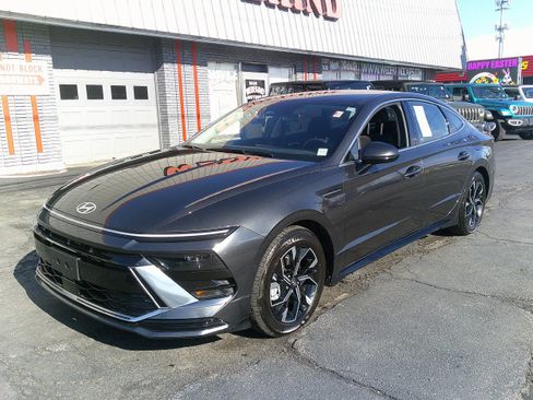 Used 2025 Hyundai Sonata SEL image 11