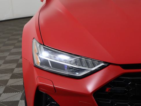 Used 2021 Audi RS 7 Sportback w/ Black Optic Package AWD/4WD image 17
