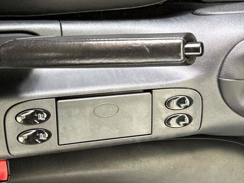 Used 1997 Porsche Boxster RWD image 18