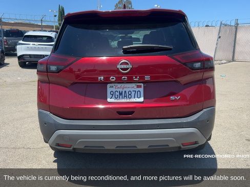 Used 2023 Nissan Rogue SV FWD image 7