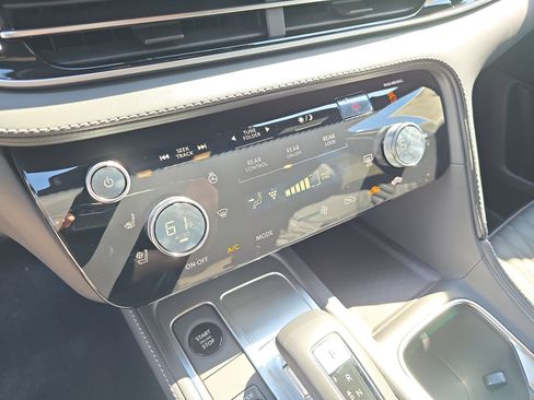 New 2026 INFINITI QX60 Autograph w/ Dark Cargo Package image 24