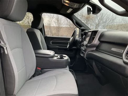 Used 2024 RAM 2500 Big Horn image 18