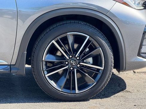 Used 2023 INFINITI QX55 Sensory w/ Lighting Package AWD/4WD image 3