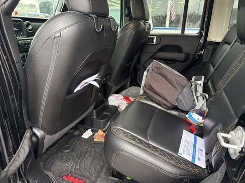 Used 2021 Jeep Wrangler Unlimited Sahara image 19