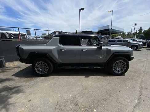 Used 2025 GMC Hummer EV 3X AWD/4WD image 7
