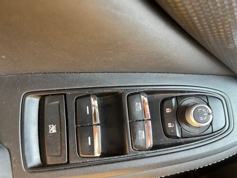 Used 2020 Subaru Forester Limited AWD/4WD image 26