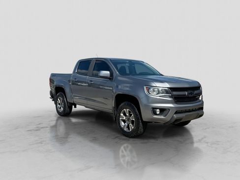 Used 2020 Chevrolet Colorado Z71 AWD/4WD image 10