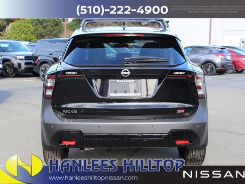 New 2025 Nissan Kicks SR image 8