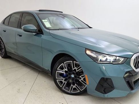 Used 2024 BMW 530i image 87