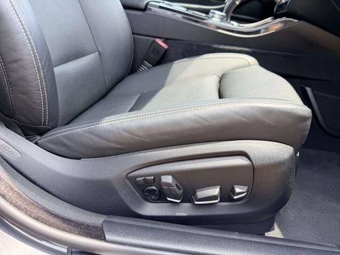 Used 2015 BMW 535i xDrive Sedan AWD/4WD image 12