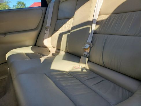 Used 1999 MAZDA 626 LX image 22