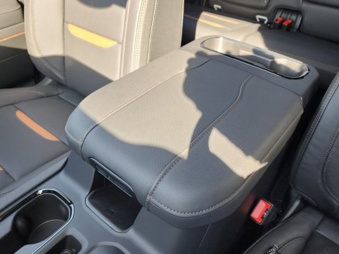 New 2026 GMC Sierra 1500 AT4 w/ AT4 Premium Package image 31