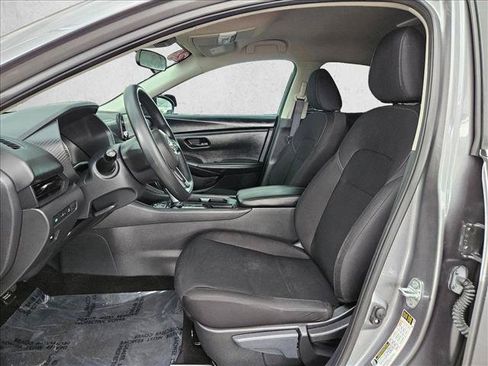 Used 2024 Nissan Sentra S w/ Trunk Package FWD image 15