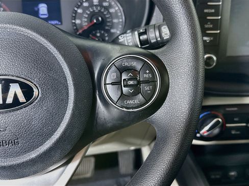 Used 2021 Kia Soul LX FWD image 15