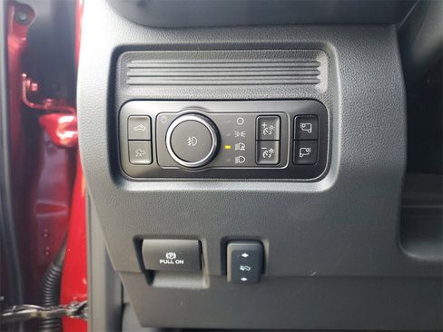 New 2025 Ford F250 Lariat w/ Lariat Ultimate Package image 10