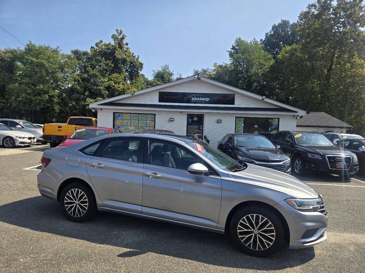 Used 2020 Volkswagen Jetta SE FWD image 5