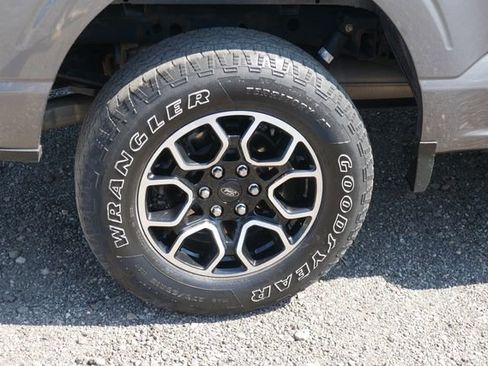 Used 2021 Ford F150 Lariat AWD/4WD image 13